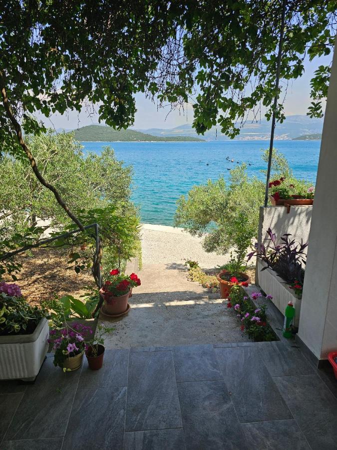 Apartments By The Sea Cove Pjestata, Peljesac - 10210 Janjina Екстериор снимка